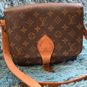 Authentic Louis Vuitton fair condition great price